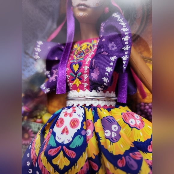 Dia De Muertos Barbie Doll - Picture 4 of 5